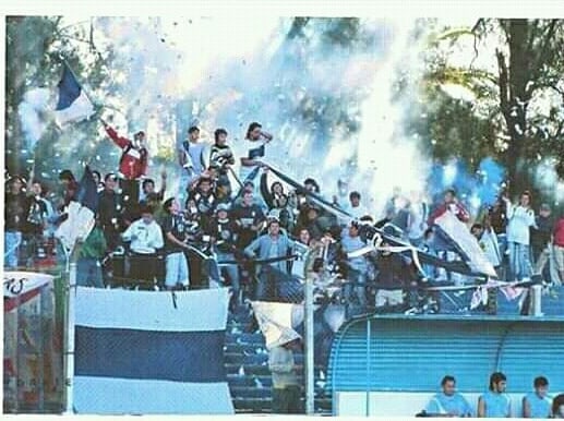 La hinchada de Tiro Federal en la tribuna